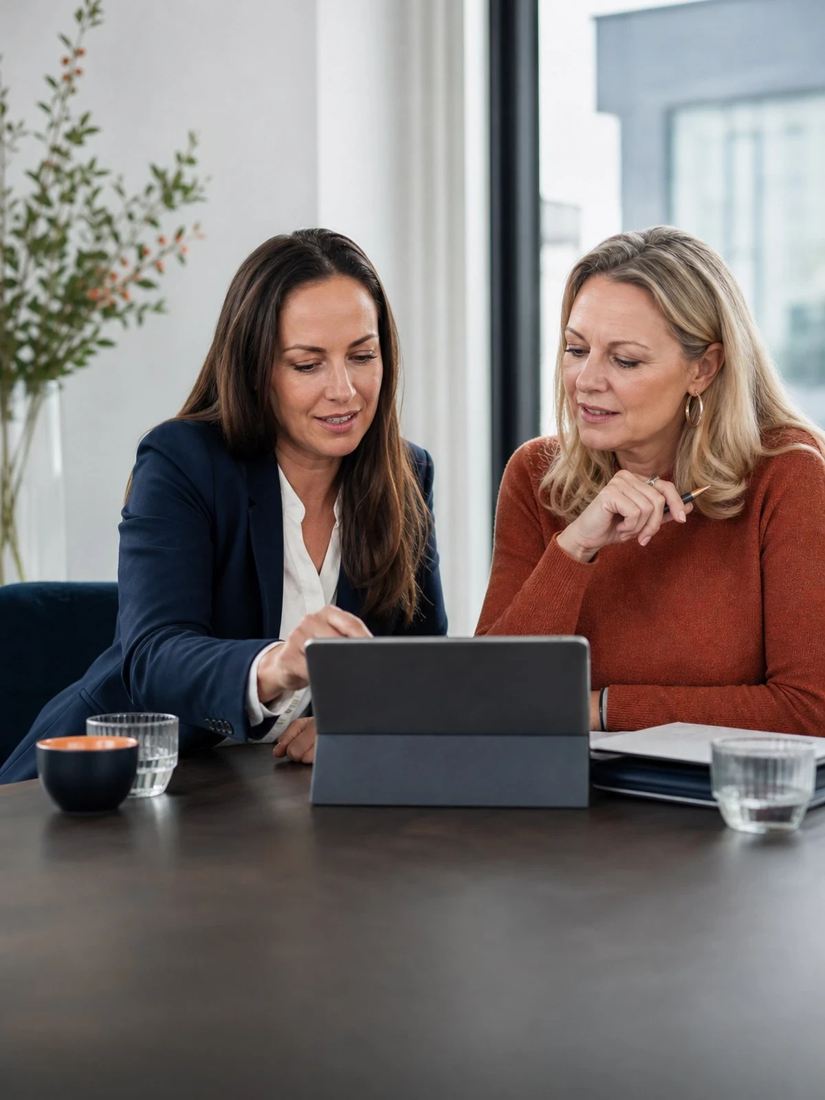 Comparing personal liability insurance (AVP) premiums and cover